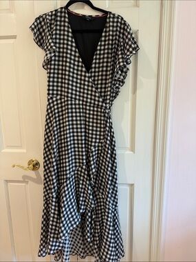Isaac Mizrahi Black and White Gingham Wrap-Style Midi Dress